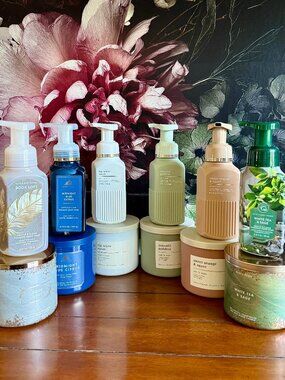 Choose your scent NEW 2-Pc 3-Wick Candle & Foaming Hand Soap BBW